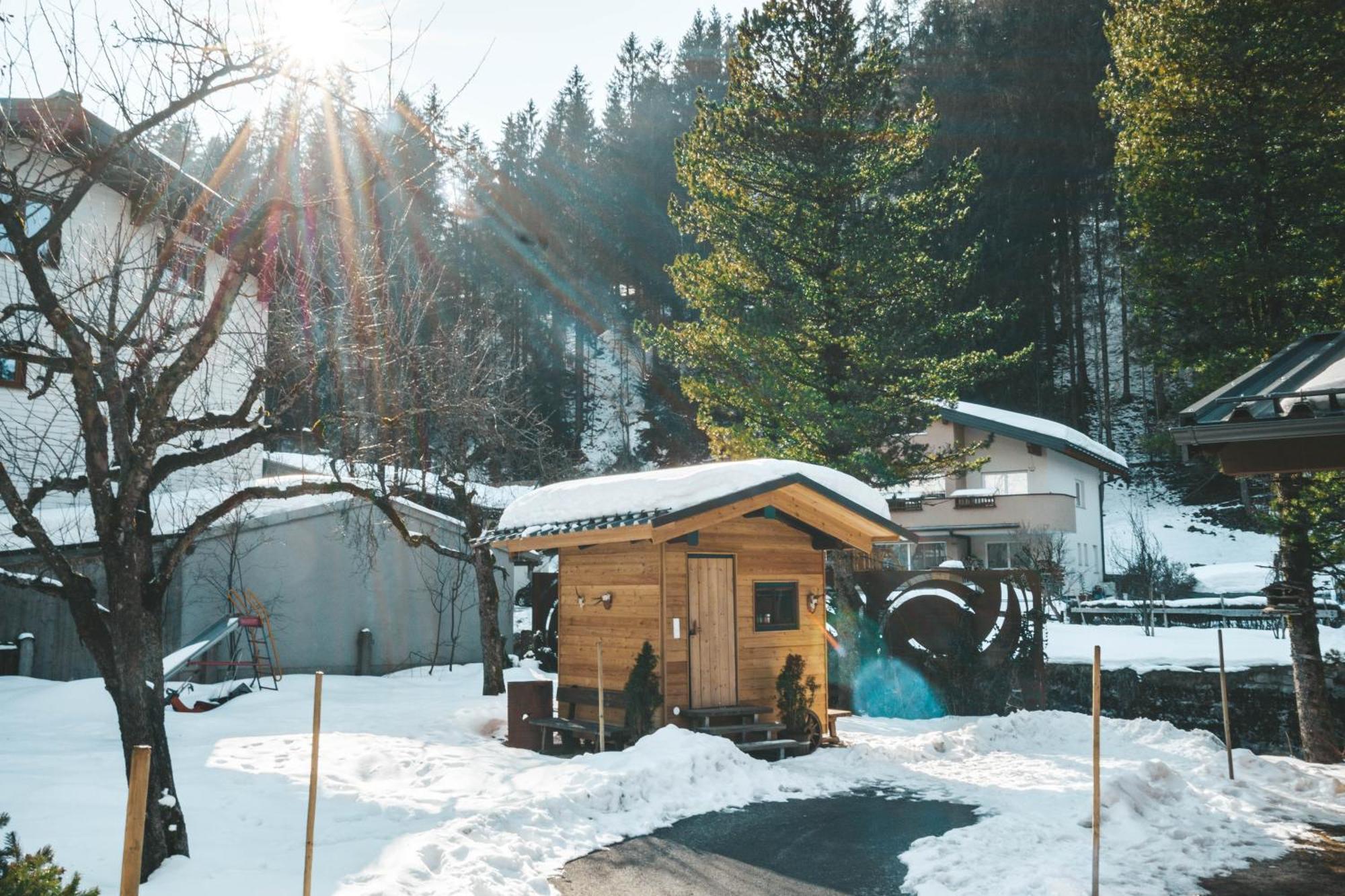 Jagd Trifft Moderne & Boutique Jardin Ferienhaus Annaberg im Lammertal Buitenkant foto